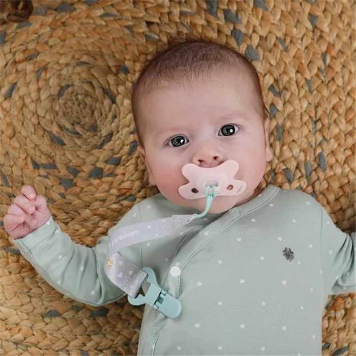 Sucette nouveau-né : tétines adaptées aux nouveaux nés (0-6 mois)